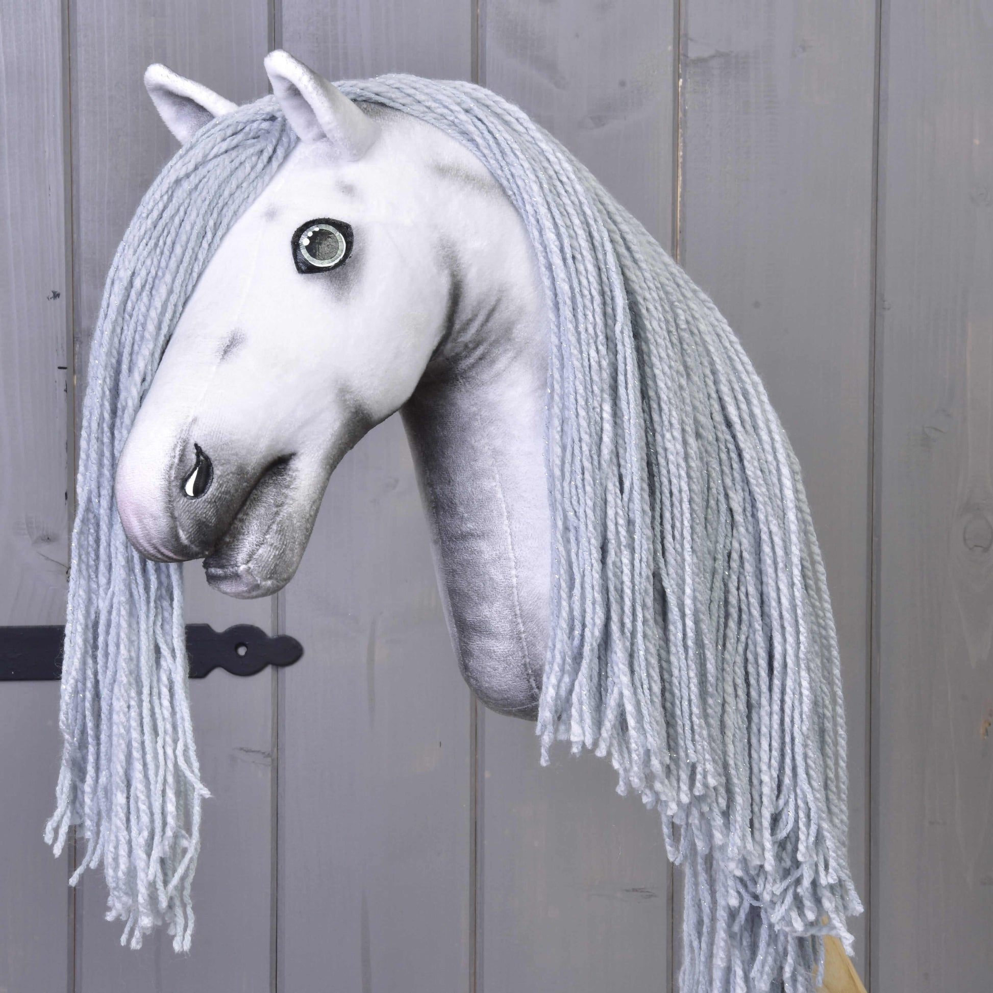 Hobby Horse Einhorn Silver mit Trense und Halfter