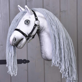 Hobby Horse Licorne Silver avec Bride et Licol