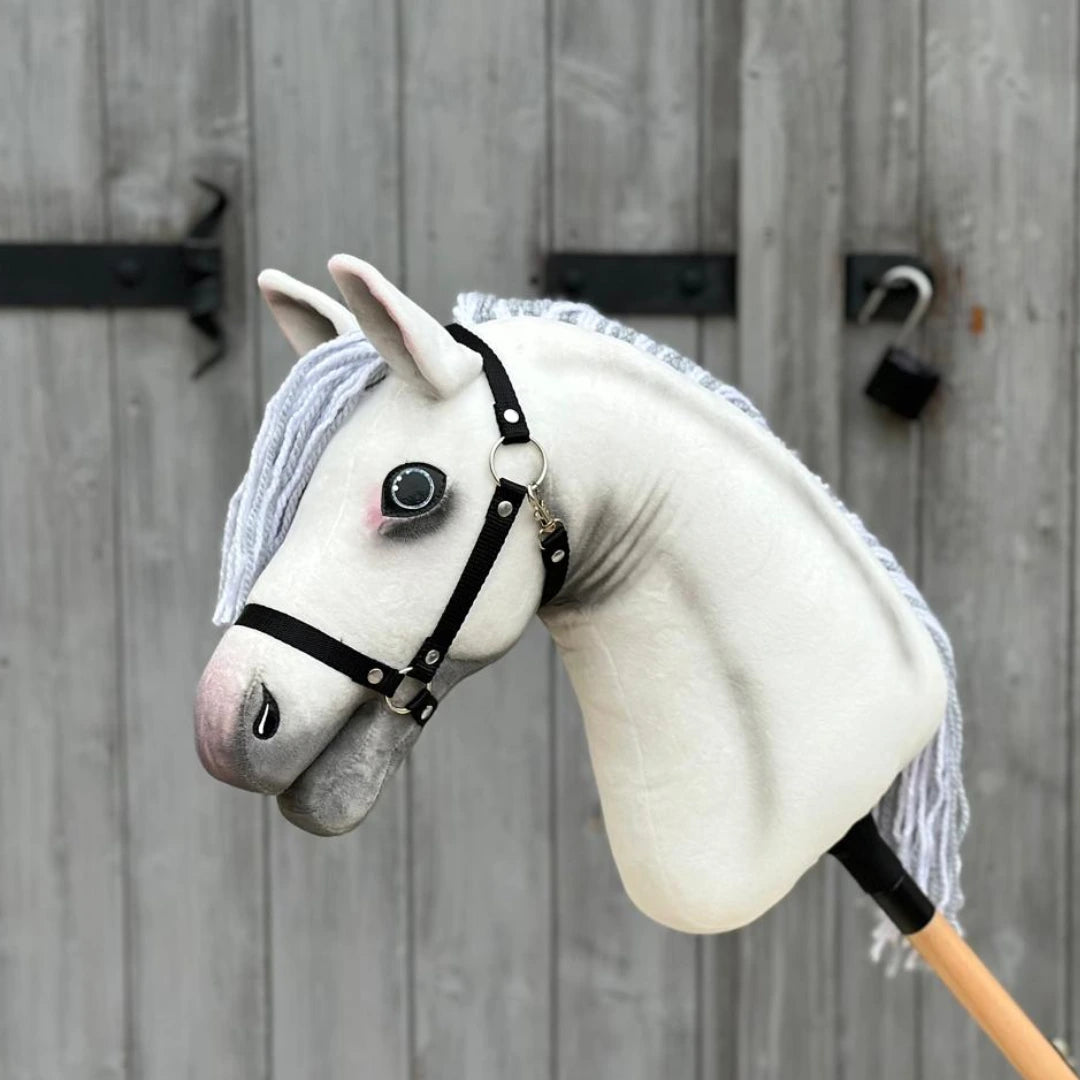 Hobby Horse Atlas avec licol noir