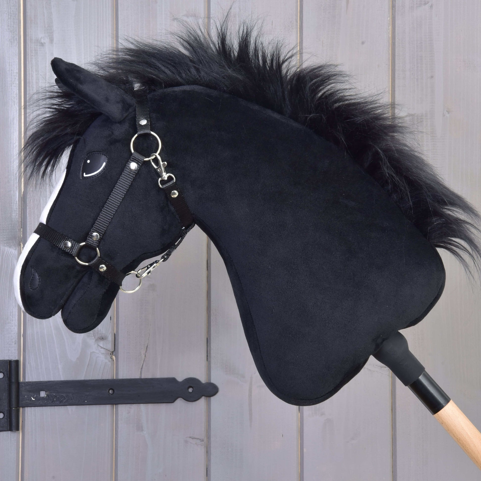Hobby Horse Loki mit Schwarzem Halfter