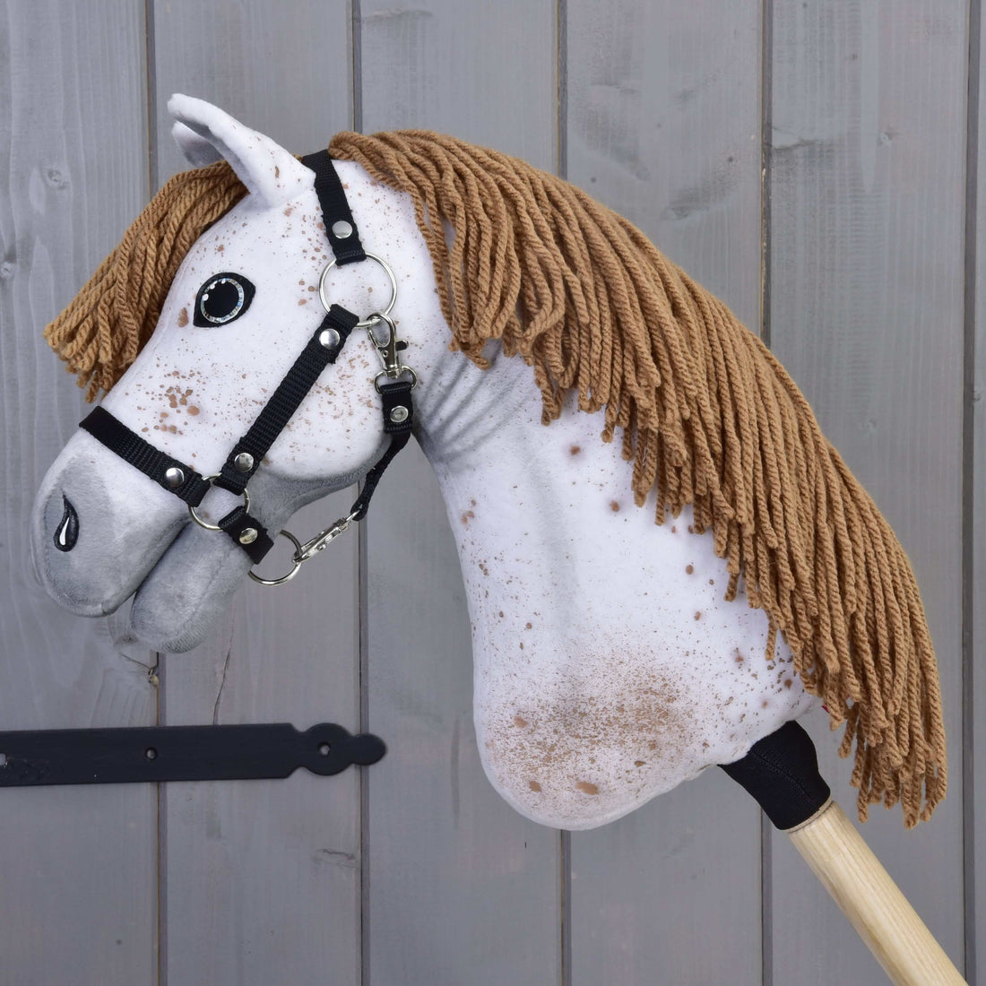 Hobby Horse Rufus mit Schwarzem Halfter