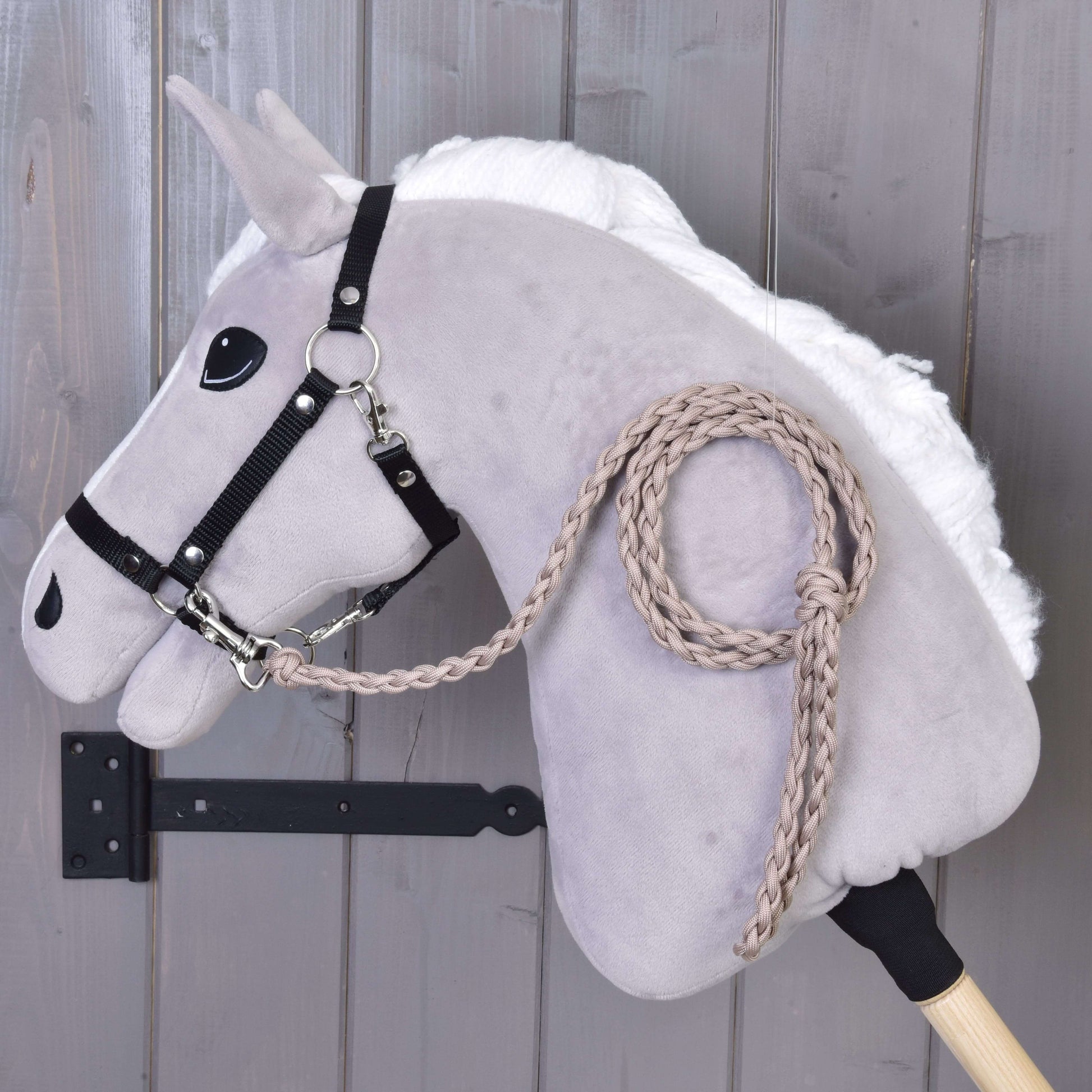 Hobby Horse - Führstrick Knitted Almond