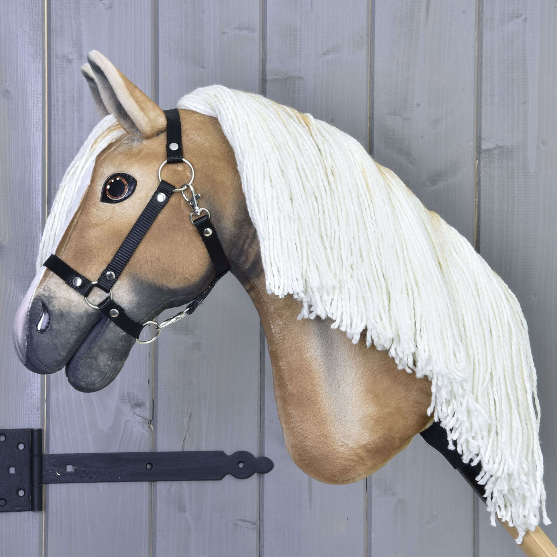 Hobby Horse Connie mit Schwarzem Halfter
