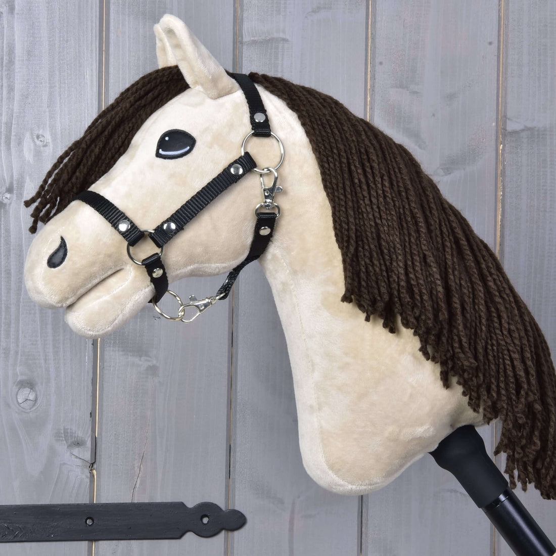 Hobby Horse Frederik LD mit Schwarzem Halfter