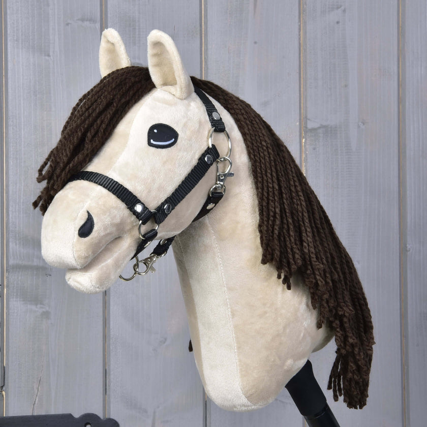 Hobby Horse Frederik LD mit Schwarzem Halfter