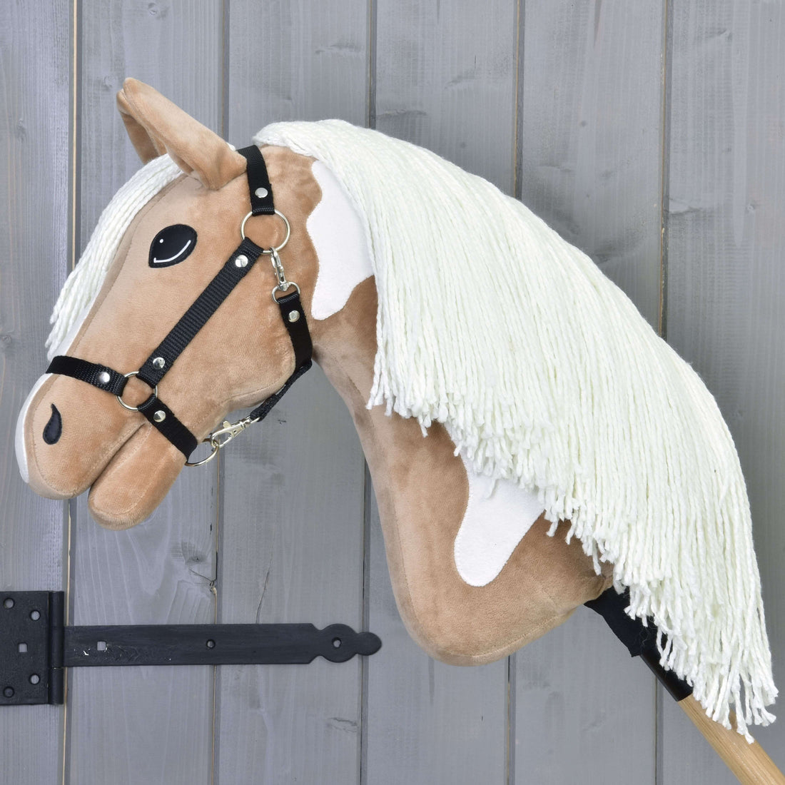 Hobby Horse Fury mit Schwarzem Halfter