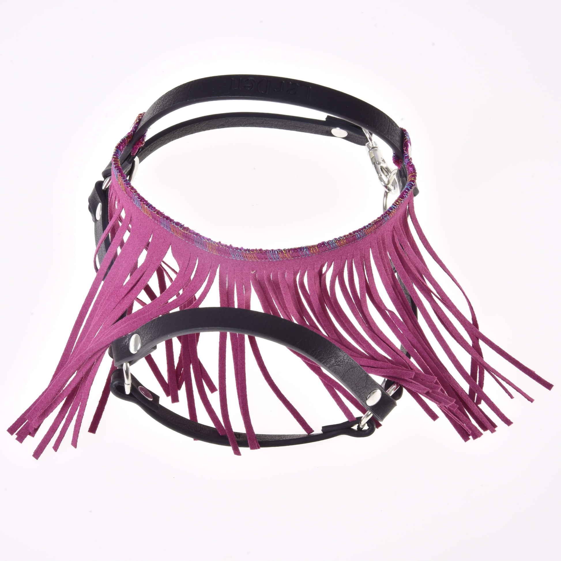 Licol noir avec franges roses