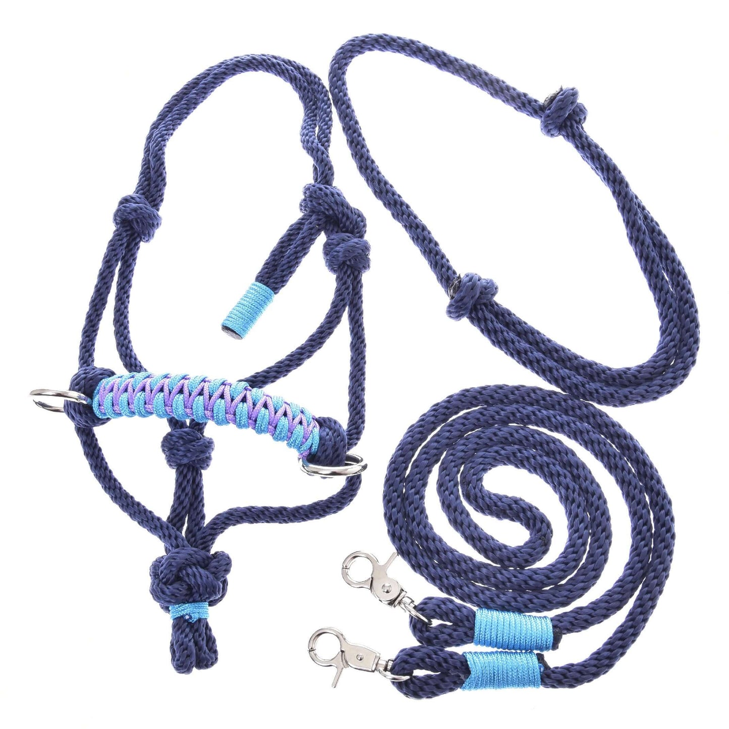Ensemble de corde bleu foncé de Hobby Horse LarDen, comprenant un licol en corde bleu marine avec accents bleu clair, anneaux métalliques argentés et longe assortie avec mousquetons en métal, idéal comme équipement d’équitation pour les passionnés.