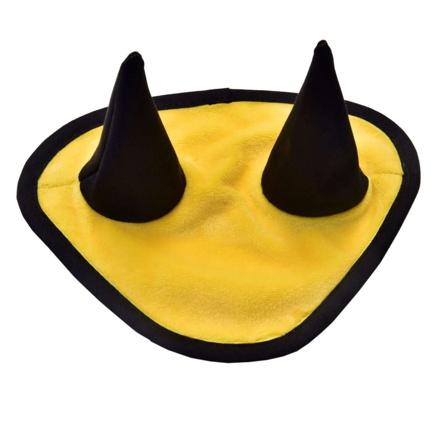 The Hobby Horse LarDen Ear bonnet Yellow (size M) features a soft, triangular yellow design with black-trimmed, upright cone-shaped ears. Ideal as a hobby horse ear bonnet or costume accessory, it also offers light insect protection.