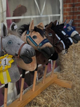 ❤️ Unser Stand ist auf Veranstaltungen sehr beliebt – schon allein deshalb, weil wir immer Pferde dabeihaben, die man im...